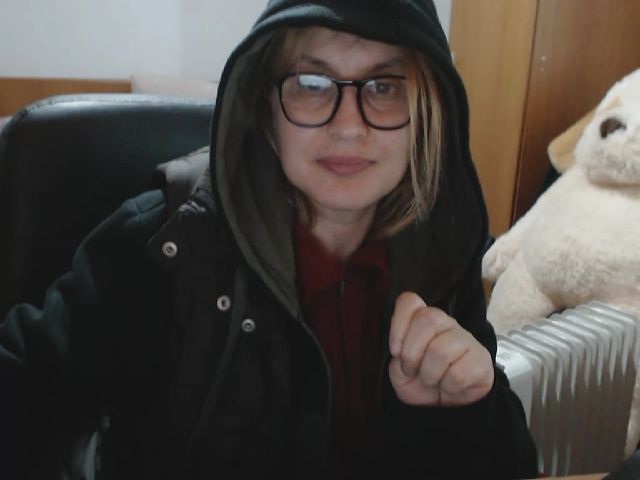 Live sex webcam photo for Squirtcumxx1 #270964756