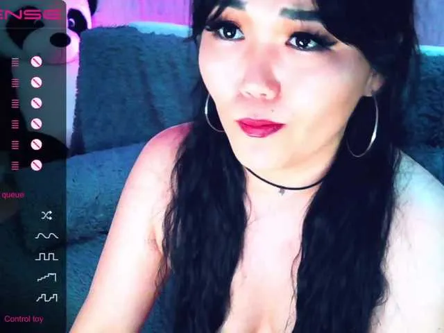 Live sex webcam photo for Ioshiko #270975498