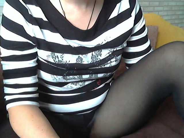 Live sex webcam photo for linaisabella #270975274