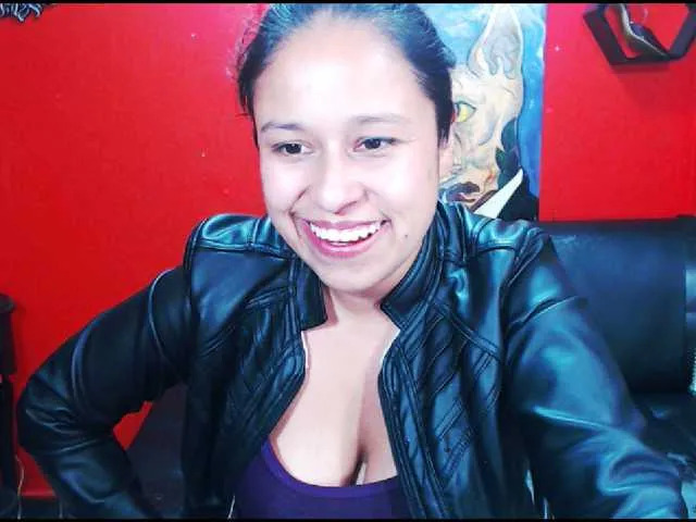 Live sex webcam photo for MEGANDIRTY #270968081