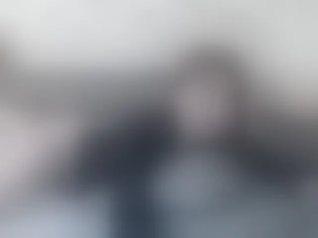 Live sex webcam photo for LunaRex #270975336