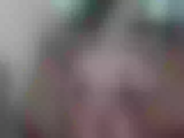 Live sex webcam photo for Evocative1 #270971183