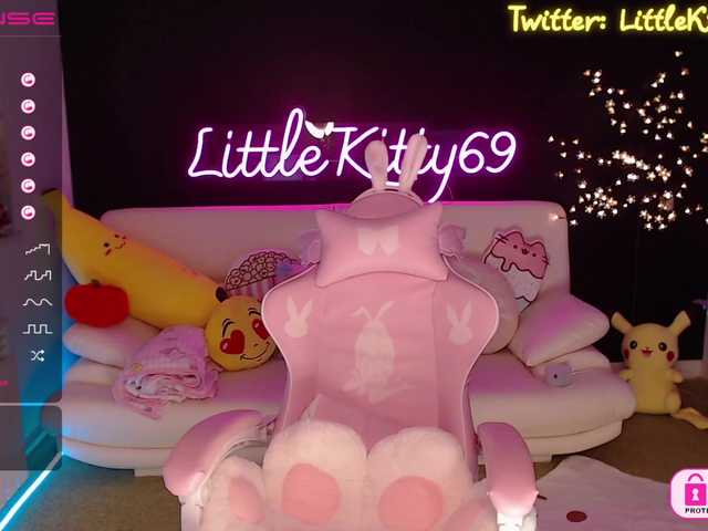 Live sex webcam photo for Little-Kitt69 #270974960