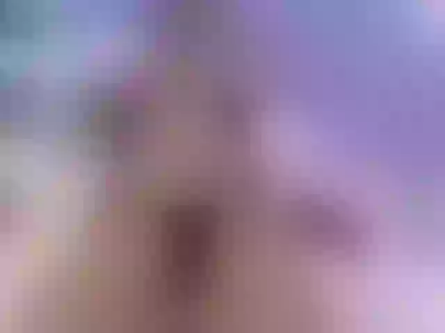 Live sex webcam photo for LaurenHills #270971588