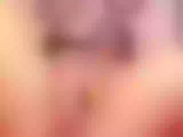 Live sex webcam photo for Joanne-Becket #270980142