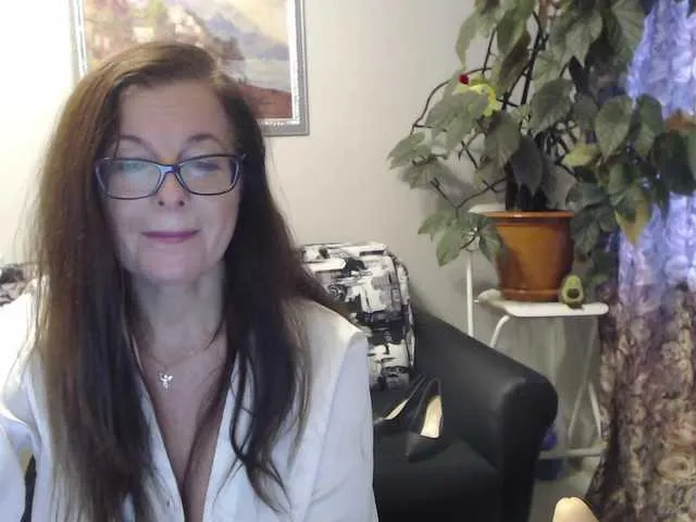 Live sex webcam photo for HelenBerg #270971380