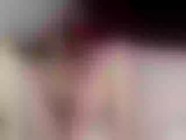 Live sex webcam photo for Liligold2 #270968026