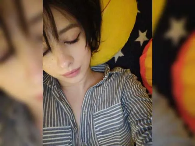 Live sex webcam photo for Shel-inna #270966656