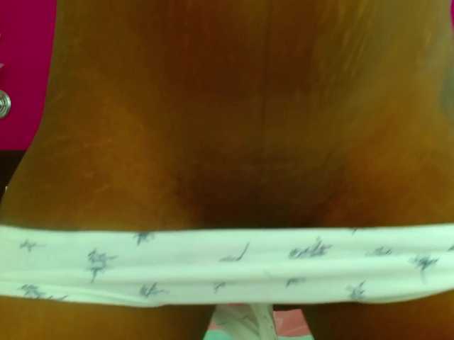 Live sex webcam photo for -UMAWILLIAMS #270975943