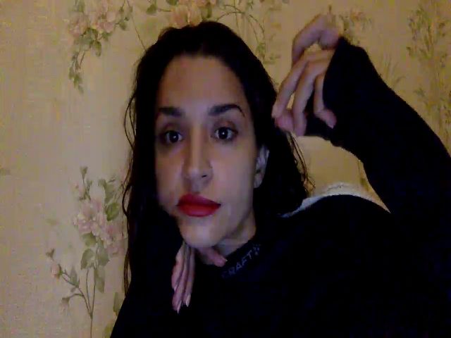Live sex webcam photo for JolyBoss #270977651