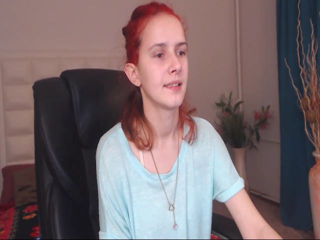 Live sex webcam photo for IrisNichols #270968091