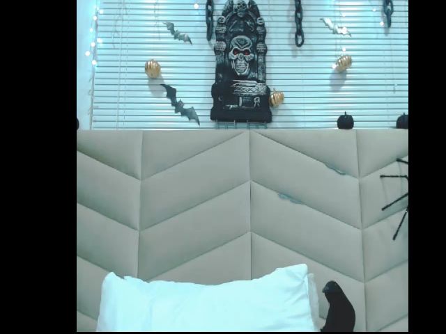 Live sex webcam photo for ShenLong3 #270969212