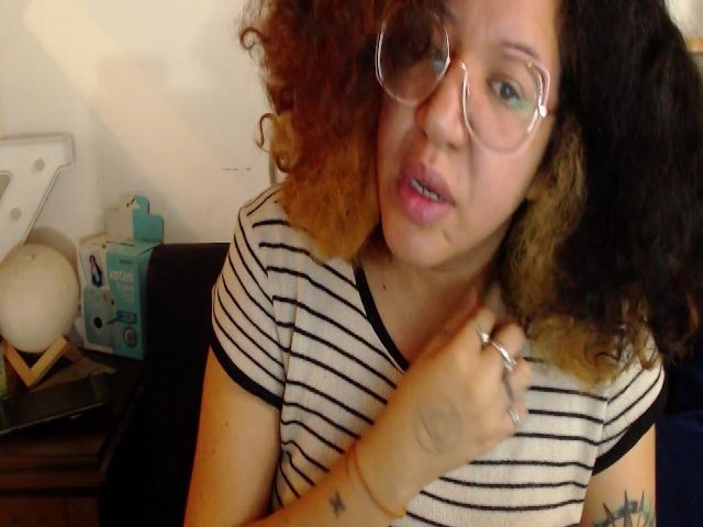 Live sex webcam photo for Sammy_00 #270974316