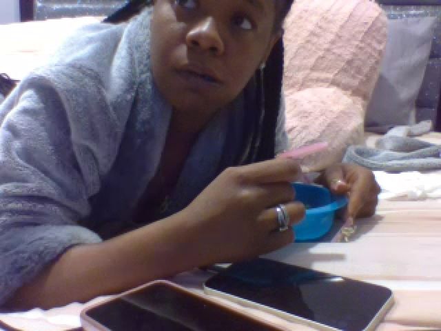 Live sex webcam photo for BeautifulKash #270972758