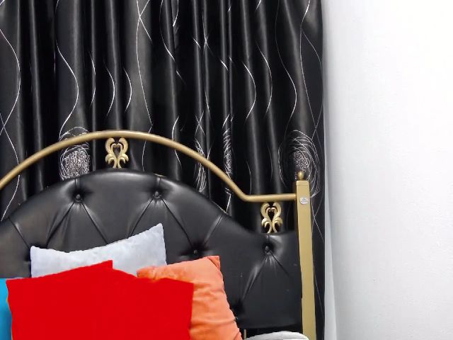 Live sex webcam photo for NicoleAnston #270968726