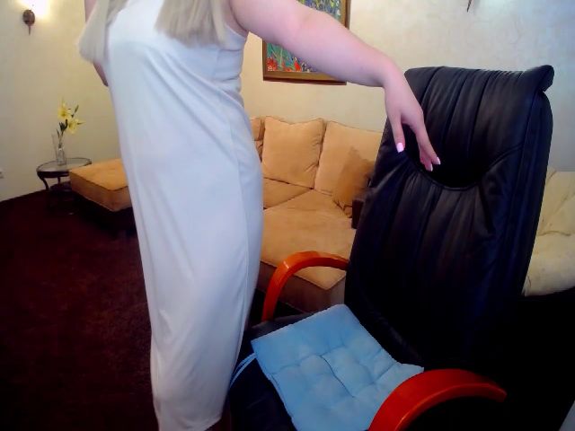 Live sex webcam photo for VeritableGirl #270973922