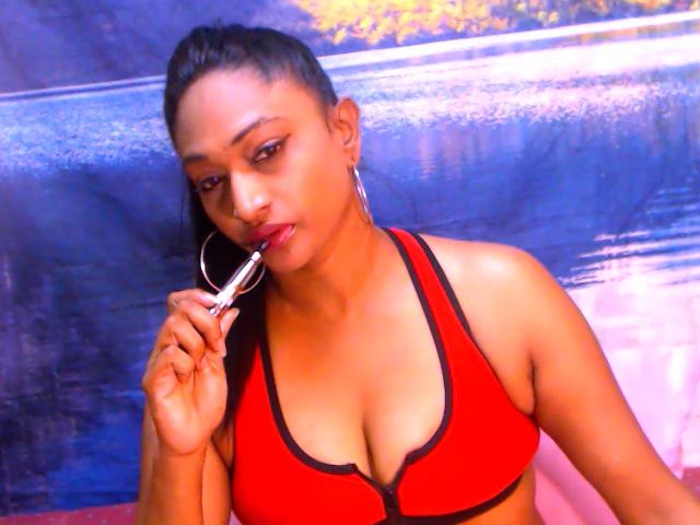 Live sex webcam photo for Indianspicey #270976241