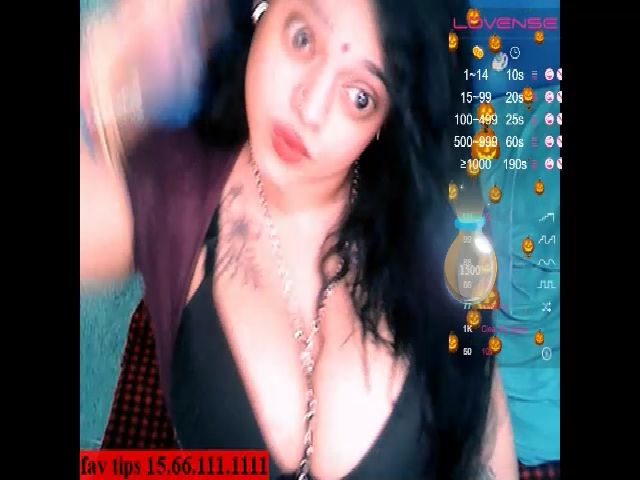 Live sex webcam photo for Sexyval4u #270973539