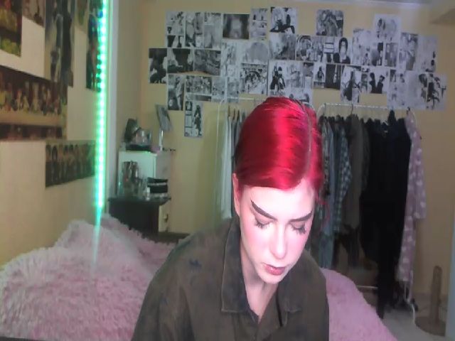 Live sex webcam photo for KateKoss #270973755