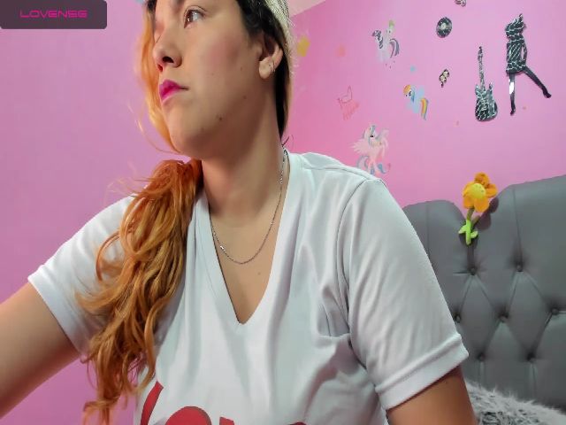 Live sex webcam photo for MeganCoppiano #270976382