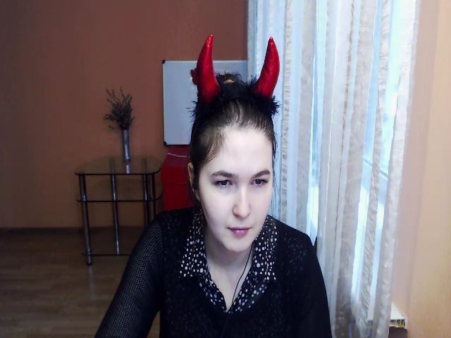 Live sex webcam photo for LiliBrendon #270972808