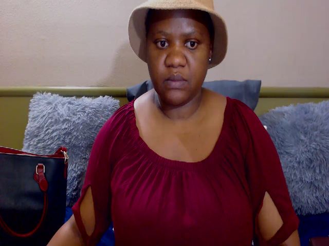 Live sex webcam photo for Explodeinmex #270974240