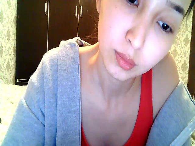 Live sex webcam photo for MissMolly____ #270983959