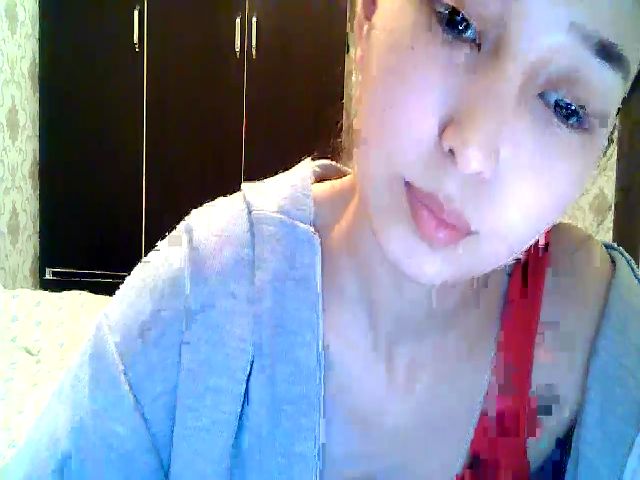 Live sex webcam photo for MissMolly____ #270984212