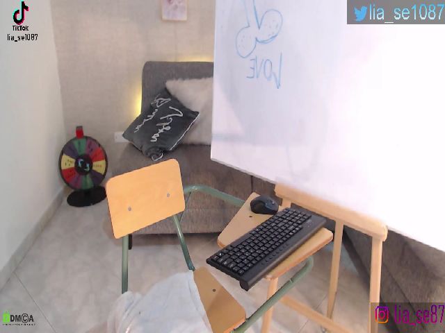 Live sex webcam photo for LIA_SE #270981312