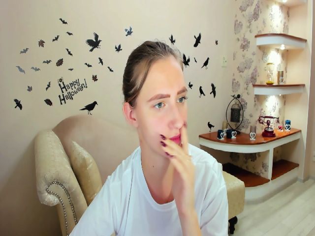 Live sex webcam photo for WittyBunnyy #270978963