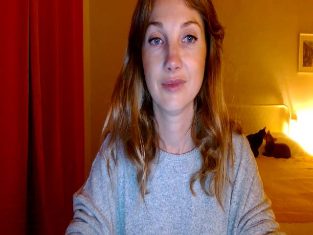 Live sex webcam photo for HappyAlise #270983299