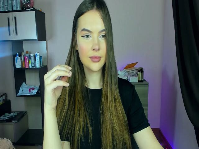Live sex webcam photo for Daisymarly #270983996