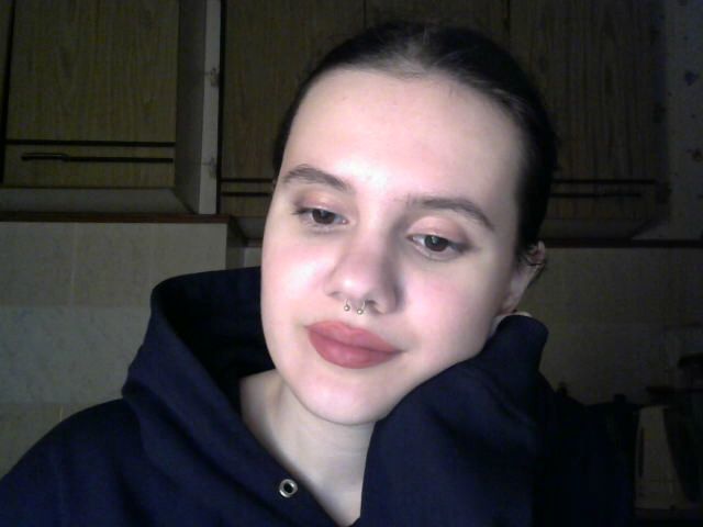 Live sex webcam photo for Mss_Veronika #270968132