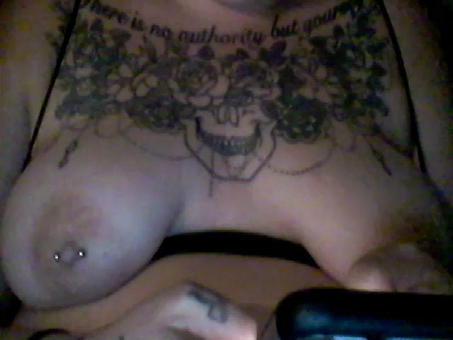 Live sex webcam photo for OhHeyItsMandi #270970120