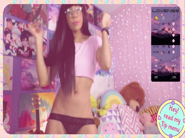 Live sex webcam photo for LisaaBlossom #270976243