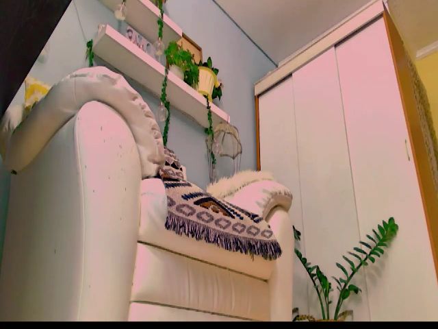 Live sex webcam photo for Caro_Lina #270983130