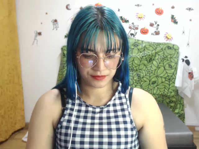 Live sex webcam photo for Carolinforbes #270968413