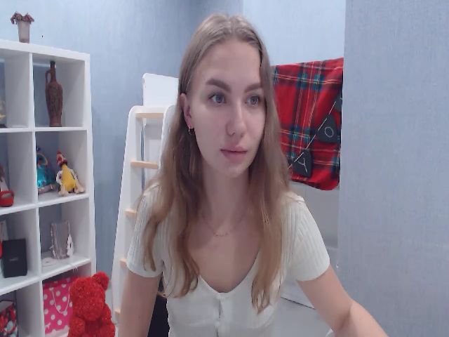 Live sex webcam photo for KatrinNovak #270969607