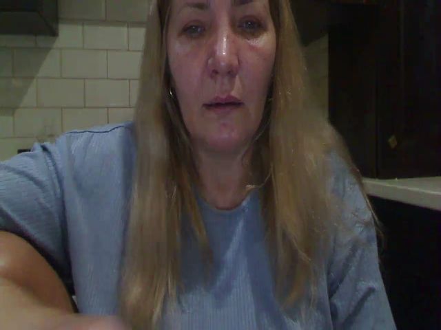 Live sex webcam photo for HeyHeyGrey #270968369