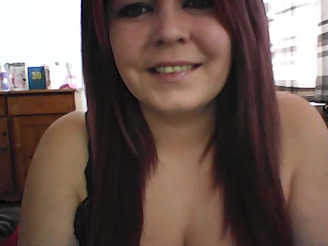 Live sex webcam photo for chloe1995 #270974827