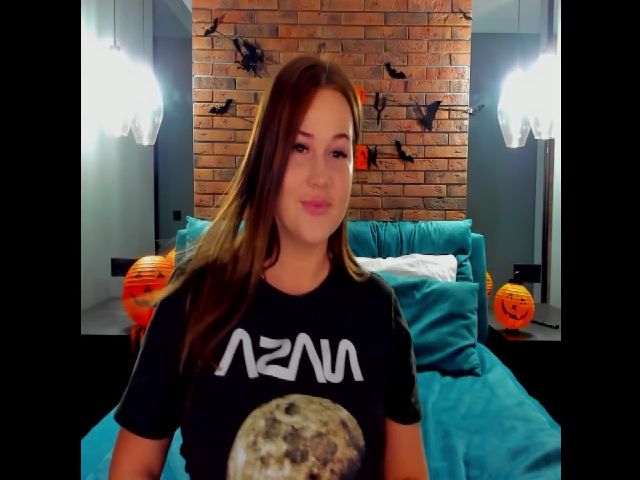 Live sex webcam photo for Cheeky_Nerd #270977096