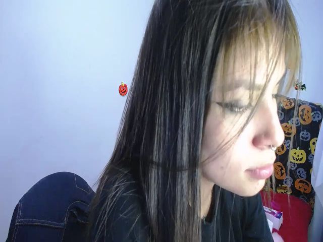 Live sex webcam photo for Milliefox #270968312