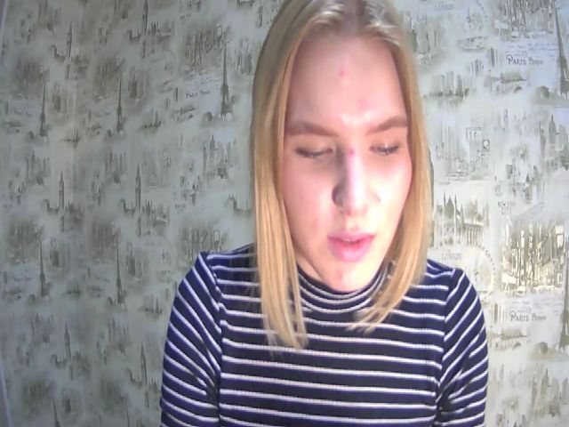 Live sex webcam photo for AlinDemi21 #270978588