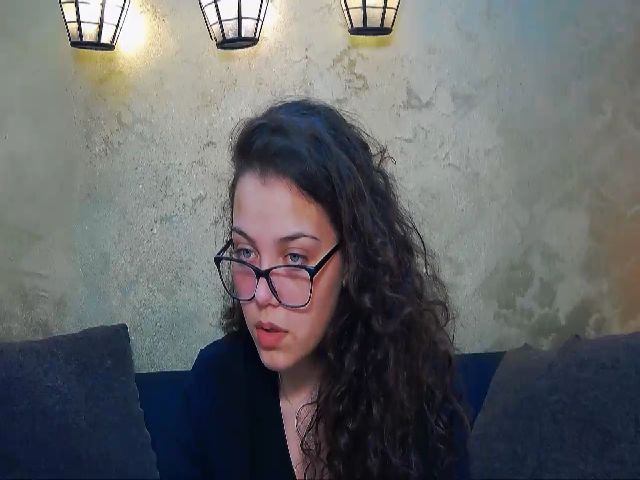 Live sex webcam photo for Leya_ice #270977558