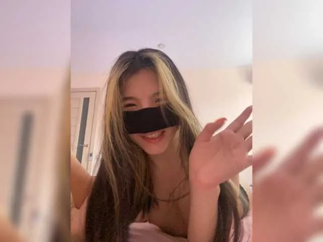 Live sex webcam photo for Zavladi #270971079