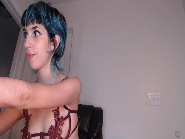 Live sex webcam photo for YourDayydream #270969325