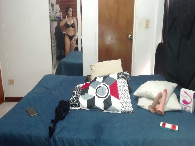 Live sex webcam photo for Gigil0ve #270976758
