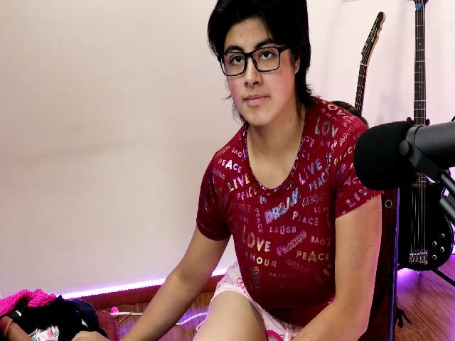 Live sex webcam photo for Sofi_algodon #270983246