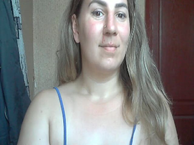Live sex webcam photo for ChrystalBella #270976441