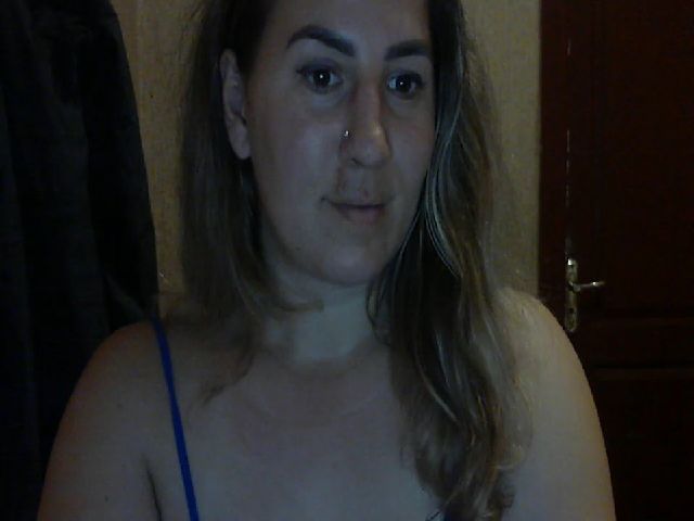 Live sex webcam photo for ChrystalBella #270978012